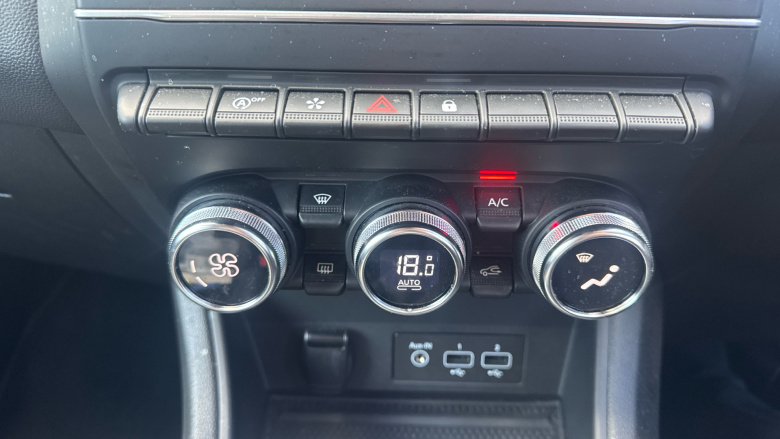 Renault Captur 1.0 TCE 90 SE Edition 5dr Petrol Hatchback